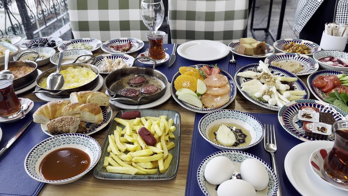Seven Hills Restaurant-2
